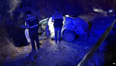 Şanlıurfa’da Korkunç Kaza: 3 Kişinin Hayatını Kaybettiği Kaza Kameralara Yansıdı!